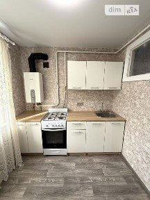 Продаж 1к квартири 30.9 кв. м на вул. Універсальна 11 • ID 35010185