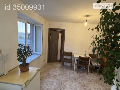 Продаж 3к квартири 49.4 кв. м на вул. Грушевського 33 • ID 35009931