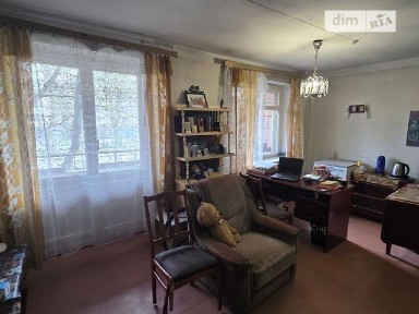 Оренда офісного приміщення на вул. Київська 12, приміщень -, поверх - 1 • ID 35010143