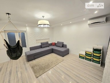 Продаж 2к квартири 70 кв. м на бул. Дарницький 8 • ID 35010373