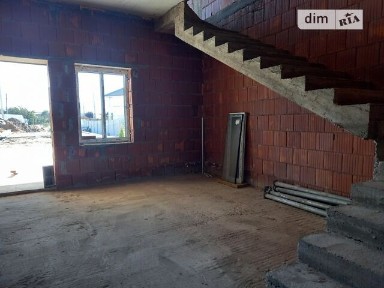 Продаж 2 поверхового таунхауса з ділянкою на 1.9 сотки, 140 кв. м, 4 кімнати, на просп. Магістральний • ID 35010639
