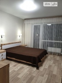 Довготривала оренда 3к квартири на вул. Вадима Жукова 8А • ID 35010428