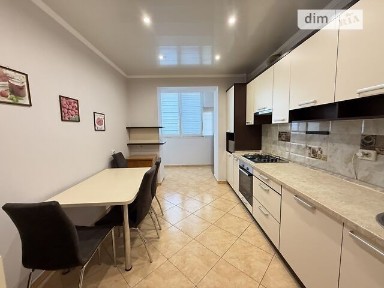 Продаж 2к квартири 61 кв. м на вул. Федьковича 112А • ID 35010731