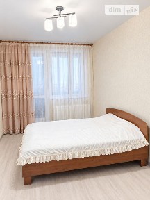 Довготривала оренда 2к квартири на вул. Віталія Нестеренка 1 • ID 35012380