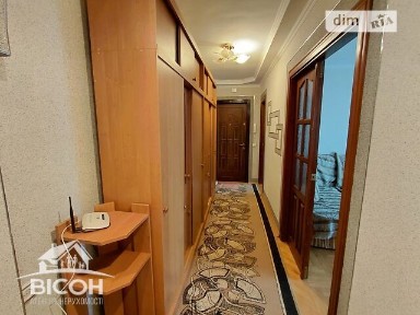 Продаж 3к квартири 66.6 кв. м на вул. А. Манастирського 46 • ID 35012379