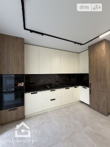 Продаж 2к квартири 68 кв. м на вул. Озерна • ID 35012060