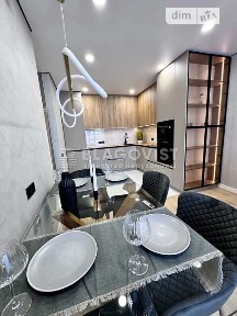 Продаж 2к квартири 69 кв. м на вул. Всеволода Змієнка 13 • ID 35012046