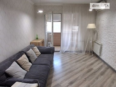 Продаж 3к квартири 68 кв. м на просп. Аерокосмічний 170, кв. 143 • ID 35011749