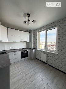 Продаж 1к квартири 43 кв. м на вул. Захисників України 56 • ID 35011275