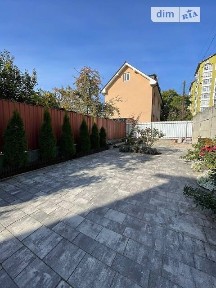 Продаж 3 поверхового будинку з ділянкою на 2.5 сотки, 198 кв. м, 5 кімнат, на вул. Любачівського • ID 35012575