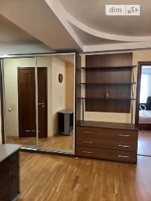 Довготривала оренда 2к квартири на вул. Космічна 12 • ID 35012713