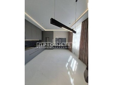 Продаж 2к квартири 83 кв. м на бул. Французький • ID 35013593