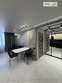 Продаж 1к квартири 44 кв. м на вул. Симона Петлюри 28 • ID 35013323