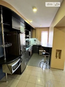 Продаж 2к квартири 70 кв. м на просп. Павла Тичини 4 • ID 35012913