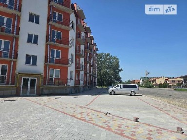 Продаж 2к квартири 74 кв. м на вул. Єнківська 33 • ID 35013098