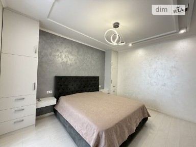 Продаж 3к квартири 119 кв. м на пров. Нижній Береговий • ID 35012797