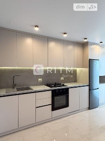 Продаж 1к квартири 46 кв. м на вул. Залізнична 20 • ID 35012799