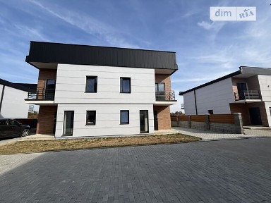 Продаж 2 поверхового дуплекса з ділянкою на 2 сотки, 91 кв. м, 4 кімнати, на вул. Михайлівська 12 • ID 35013001