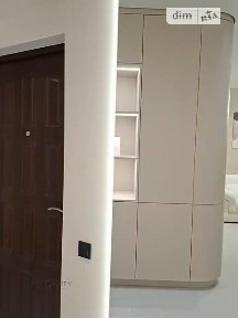 Продаж 2к квартири 72 кв. м на вул. Краснова 1 • ID 35009760