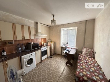 Продаж кімнати 37 кв. м на вул. Металургів • ID 35013975