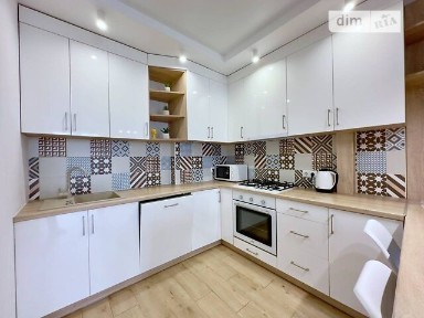 Довготривала оренда 2к квартири на вул. Антоновича Володимира 36 • ID 35014068