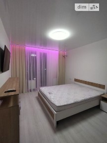 Продаж 1к квартири 38.5 кв. м на вул. Михайла Величка 40/4 • ID 35014156