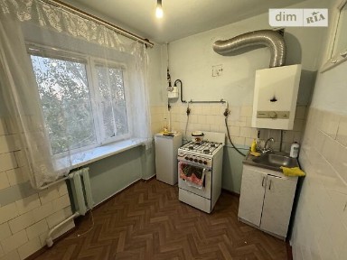 Продаж 2к квартири 41 кв. м на 1-й пров. Індивідуальний • ID 35013980