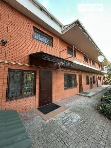 Продаж 2 поверхового будинку бесідка і ділянкою на 15 соток, 430 кв. м, 7 кімнат, на вул. Європейська 147 • ID 35014078