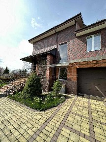 Неймовірно затишний будинок 370 м2 с газом і цоколем Іванковичі