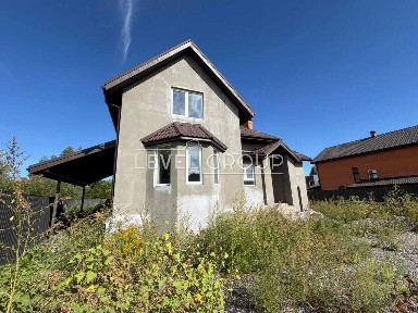 Продаж половини будинку (таунхаус) в Нових Петрівцях Без %