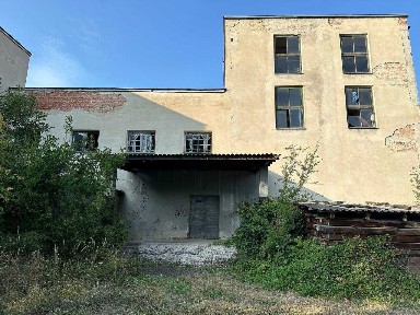 Продаж промислового обєкта с земелною дялянкою 43.1 сот