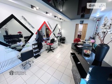 Продаж комерційного приміщення на просп. Перемоги 62, площа 34 кв. м • ID 35014257