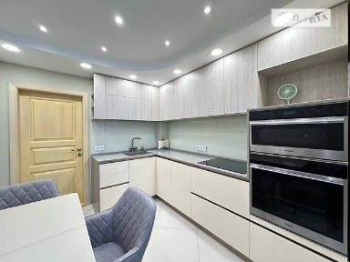 Продаж 4к квартири 80 кв. м на мас. Червоний Камінь 12 • ID 35014260