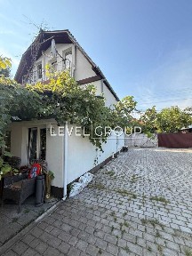 Продаж будинку 135 м², Ветеранська, 5