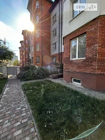 Продаж спеціального приміщення на вул. Сахарова Андрія Академіка 7, площа 34 кв. м • ID 35015061