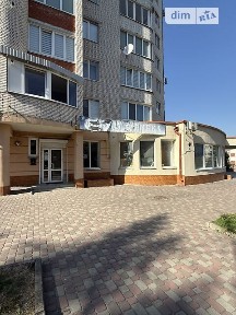 Продаж комерційного приміщення на вул. Євгена Коновальця, площа 133 кв. м • ID 35015776