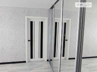 Продаж 2к квартири 40.6 кв. м на вул. Мазепи Гетьмана 1 • ID 35016177