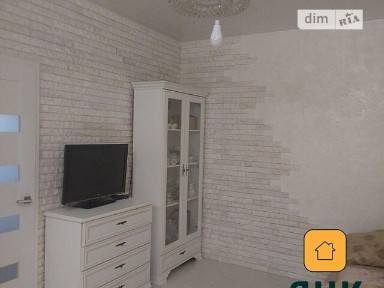 Продаж 1к квартири 43 кв. м на вул. Перлинна 5Б • ID 35015875