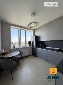 Продаж 2к квартири 64 кв. м на вул. Костанді 104 • ID 35015850