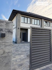 Продаж 2 поверхового дуплекса з ділянкою на 3 сотки, 120 кв. м, 4 кімнати, на вул. Центральна • ID 35015517