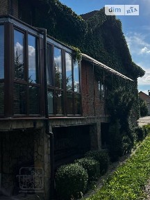 Продаж 2 поверхового будинку з верандою і ділянкою на 290 соток, 290 кв. м, 4 кімнати, на вул. Cоборна 22 • ID 35014787