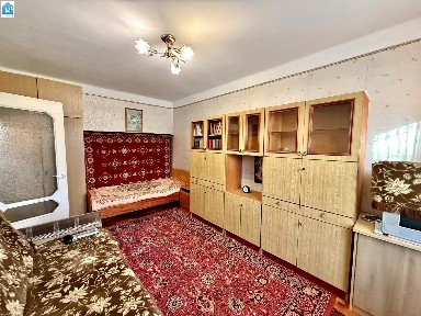 Космічний р-н, довгострокова оренда, однокімнатна квартира