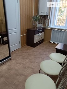 Здам в оренду кімнату на вул. Соборна 89 довгостроково • ID 35016231