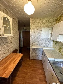 Продаж 1-кімнатної квартири вул. Ковпака (поруч Еко Маркет)
