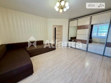 Продаж 1к квартири 45 кв. м на вул. Марії Приймаченко • ID 35017768