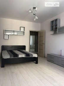 Продаж 1к квартири 42 кв. м на Жукова М. просп. • ID 35017744