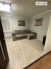 Продаж 1к квартири 32 кв. м на просп. Поля Олександра • ID 35017619
