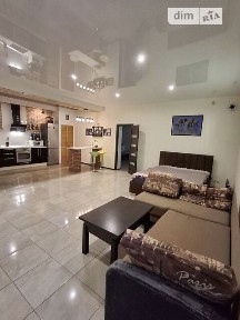 Продаж 2к квартири 81 кв. м на вул. Парусна • ID 35017050