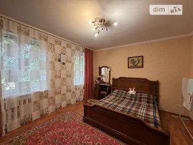Продаж 1 поверхового будинку з верандою і ділянкою на 6 соток, 118 кв. м, 5 кімнат, на вул. Євгена Храпка • ID 35016717
