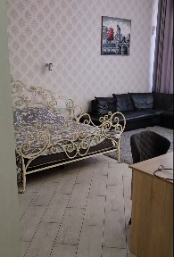 Сдам 1 кв ТРЦ Никольский метро Конституции 8000 гр